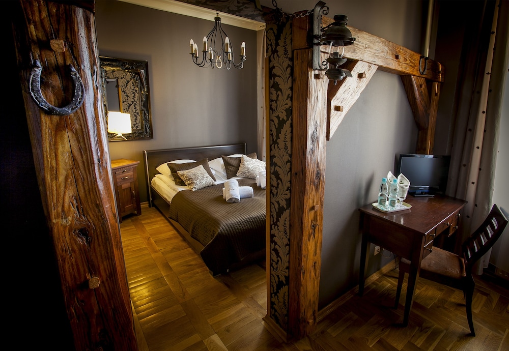 Aparthotel Vicini — Hotel rooms in Krakow, Lesser Poland