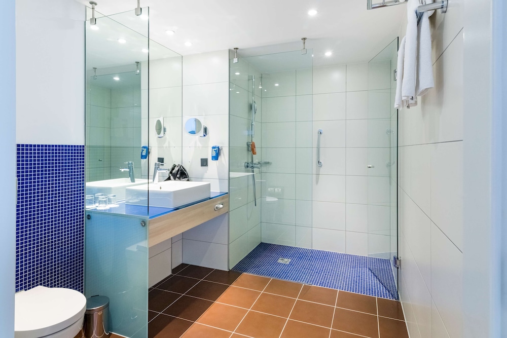 Park Inn by Radisson Krakow — Hotel rooms in Krakow, Lesser Poland