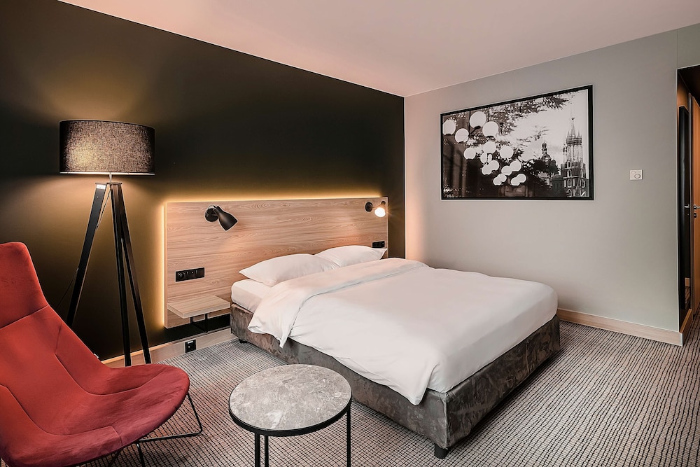 Park Inn by Radisson Krakow — Hotel rooms in Krakow, Lesser Poland