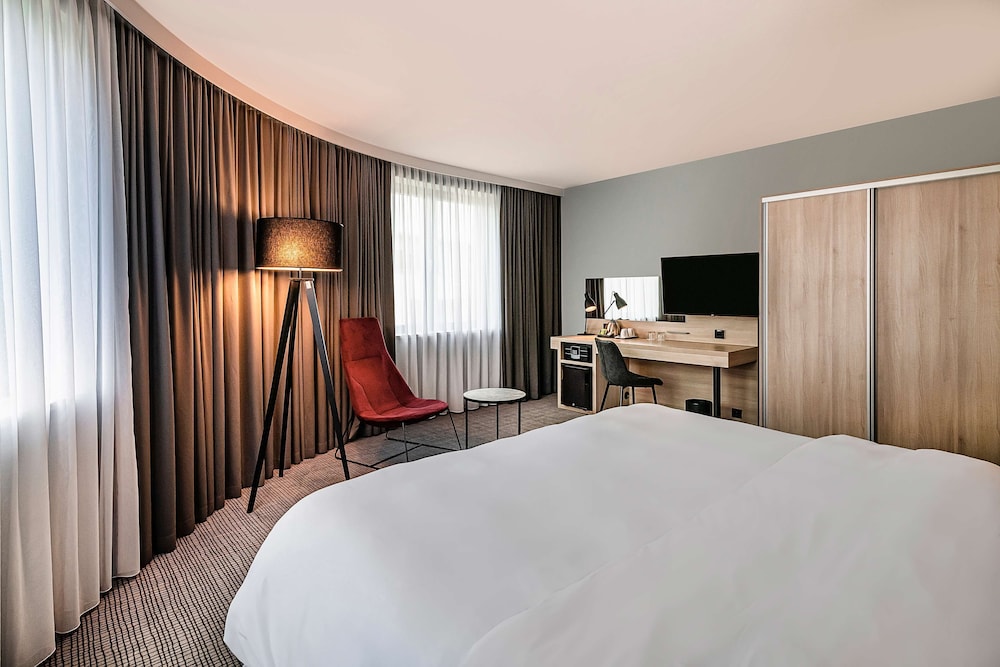 Park Inn by Radisson Krakow — Hotel rooms in Krakow, Lesser Poland