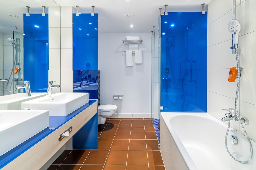 Park Inn by Radisson Krakow — Hotel rooms in Krakow, Lesser Poland