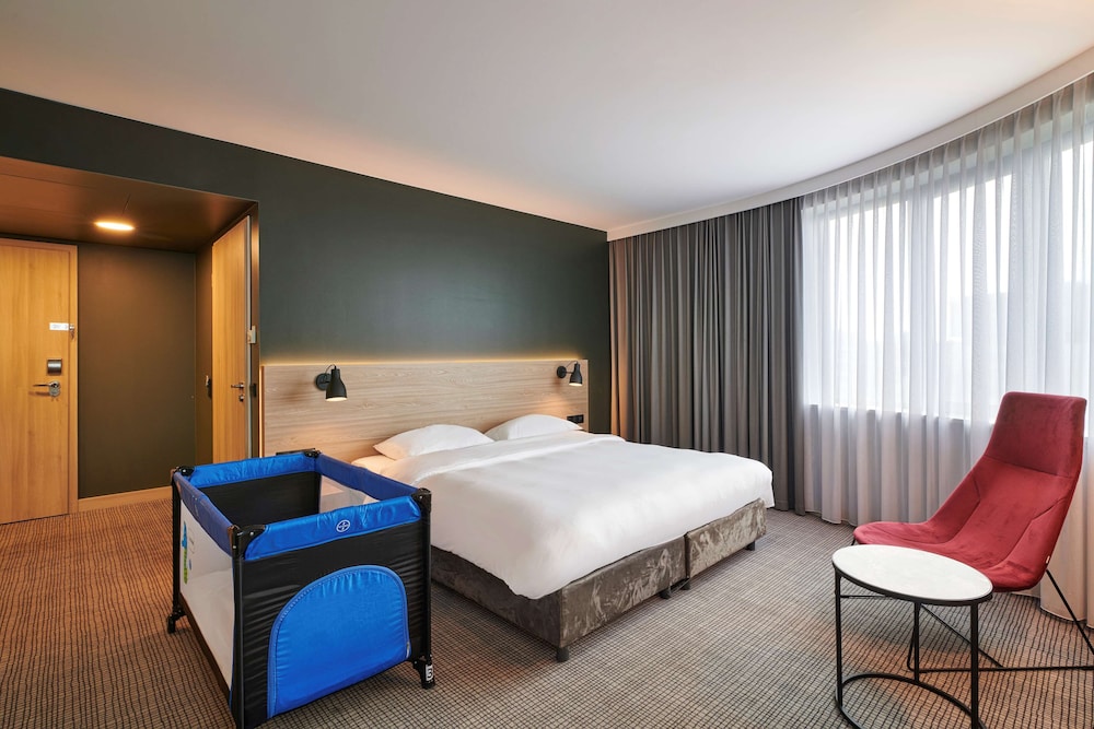 Park Inn by Radisson Krakow — Hotel rooms in Krakow, Lesser Poland