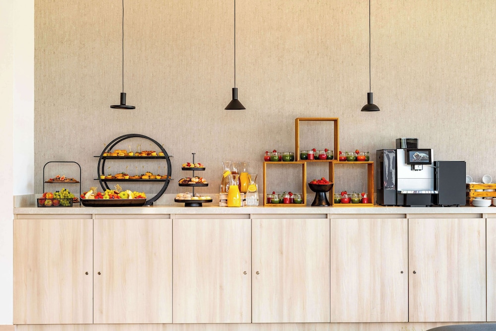 Park Inn by Radisson Krakow — Restaurant & bars in Krakow, Lesser Poland