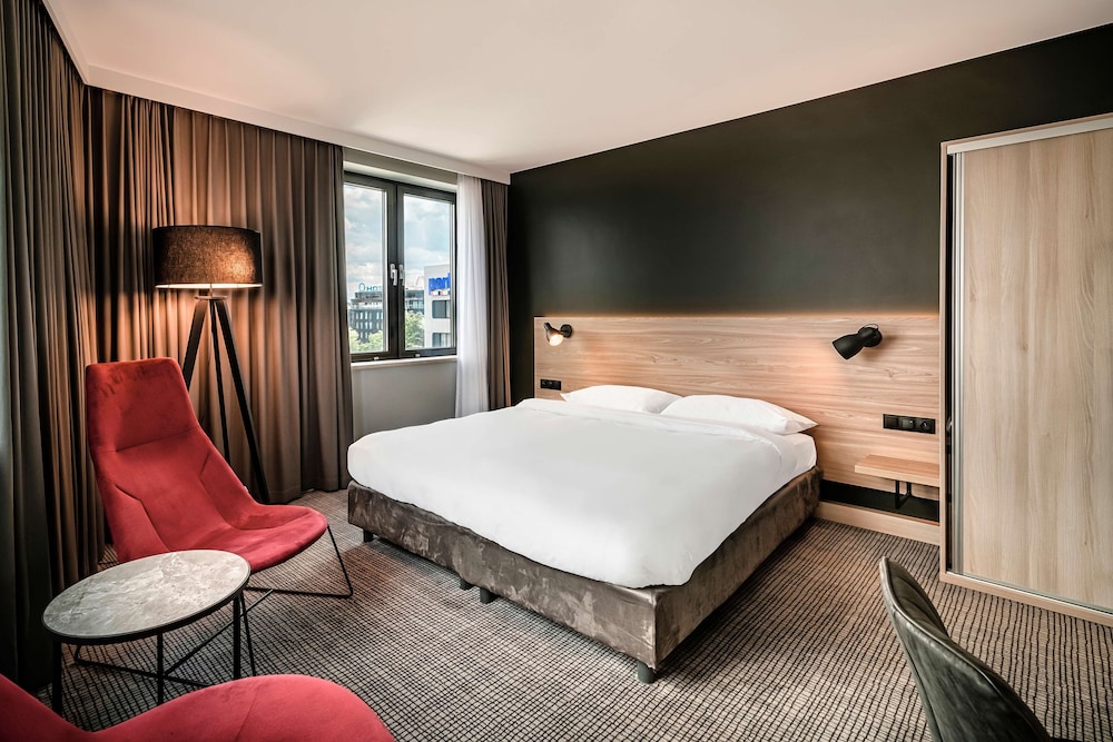Park Inn by Radisson Krakow — Hotel rooms in Krakow, Lesser Poland