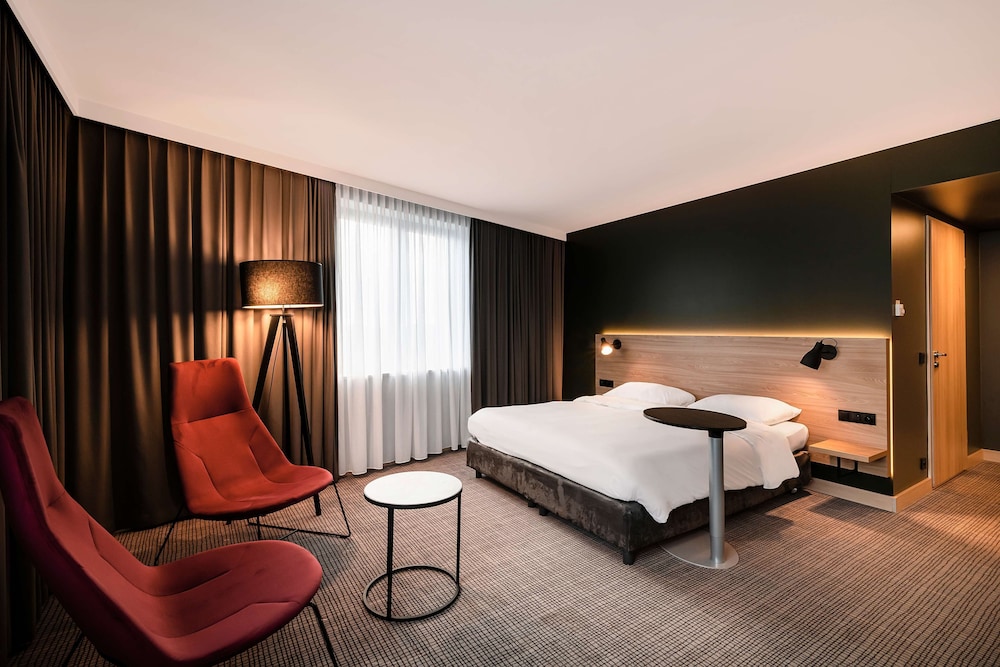Park Inn by Radisson Krakow — Hotel rooms in Krakow, Lesser Poland
