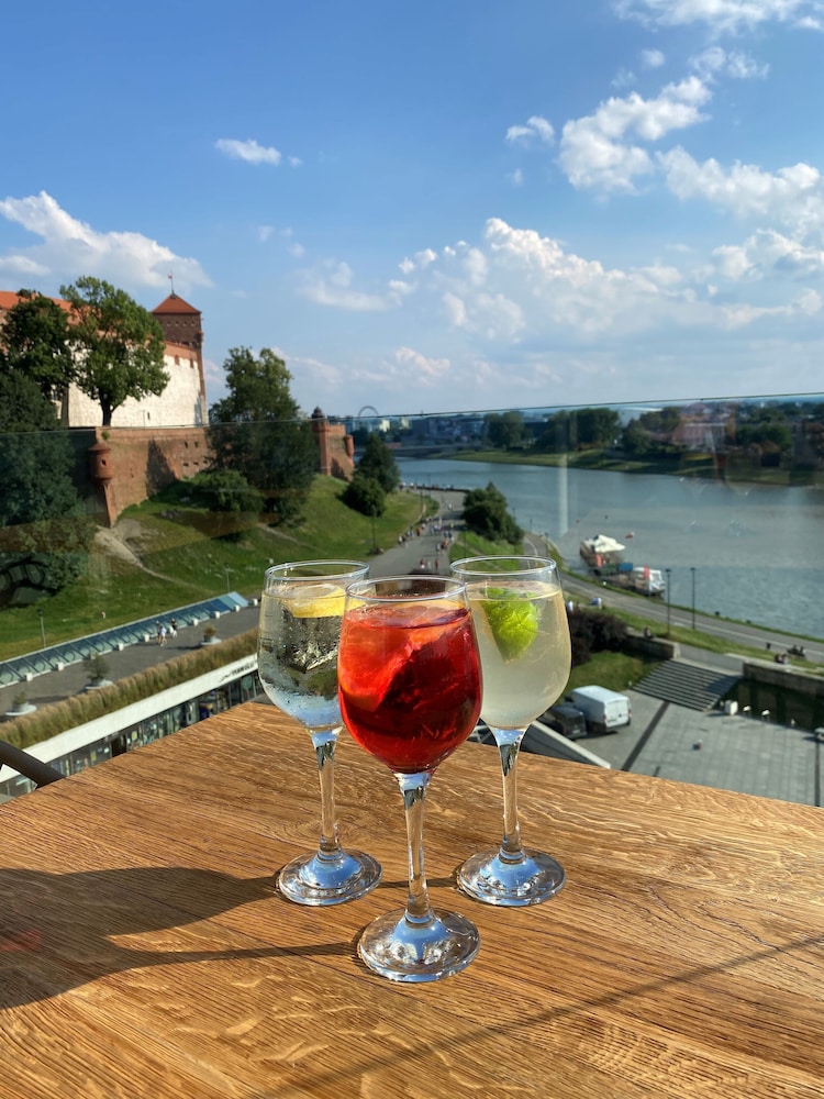 Hotel Pod Wawelem — Restaurant & bars in Krakow, Lesser Poland