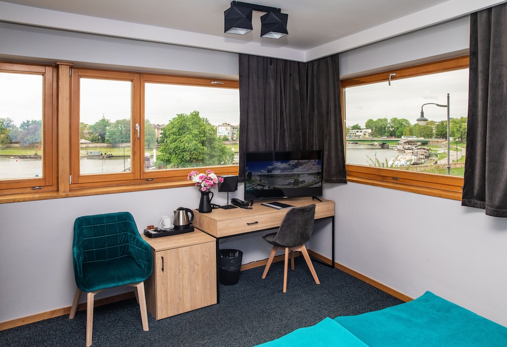 Hotel Pod Wawelem — Hotel rooms in Krakow, Lesser Poland