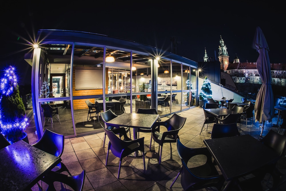 Hotel Pod Wawelem — Restaurant & bars in Krakow, Lesser Poland