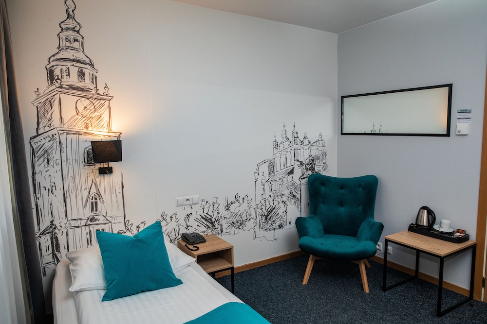 Hotel Pod Wawelem — Hotel rooms in Krakow, Lesser Poland