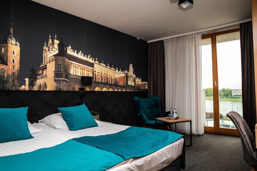 Hotel Pod Wawelem — Hotel rooms in Krakow, Lesser Poland