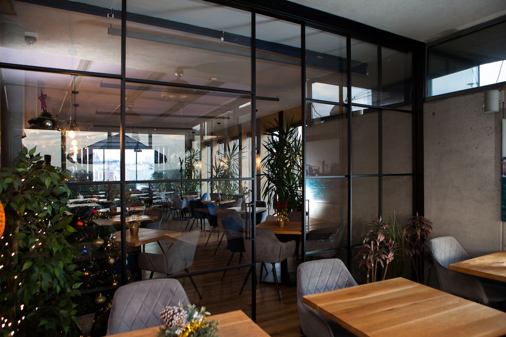 Hotel Pod Wawelem — Restaurant & bars in Krakow, Lesser Poland