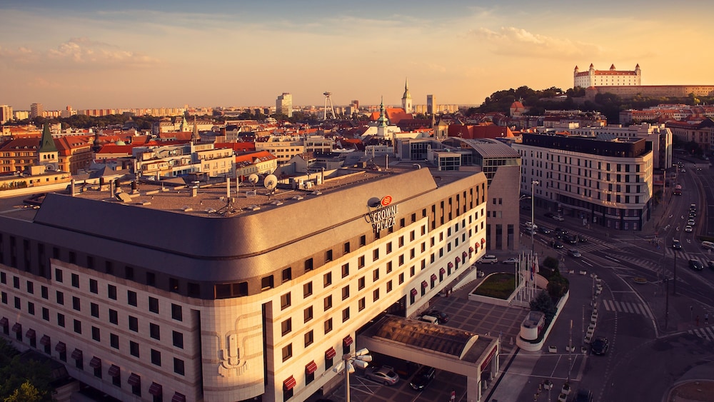 Crowne Plaza Bratislava by IHG - zdjęcie 3