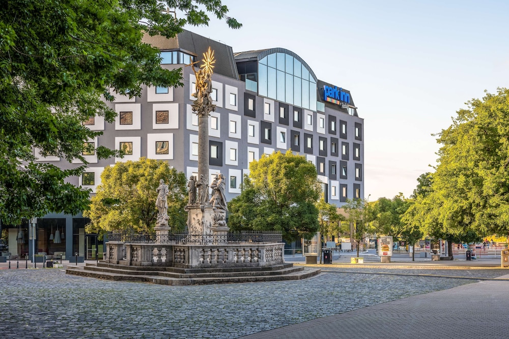Park Inn by Radisson Danube Bratislava - zdjęcie 3