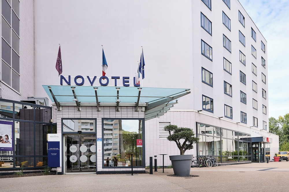 Novotel Lyon Gerland - zdjęcie 3