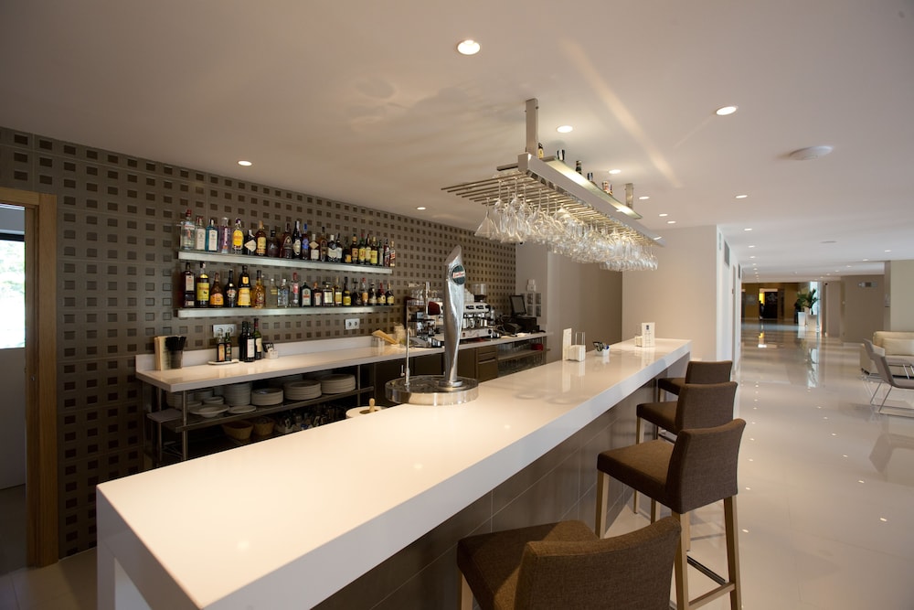 Hotel M.A. Sevilla Congresos — Restaurant & bars in Seville, Andalusia