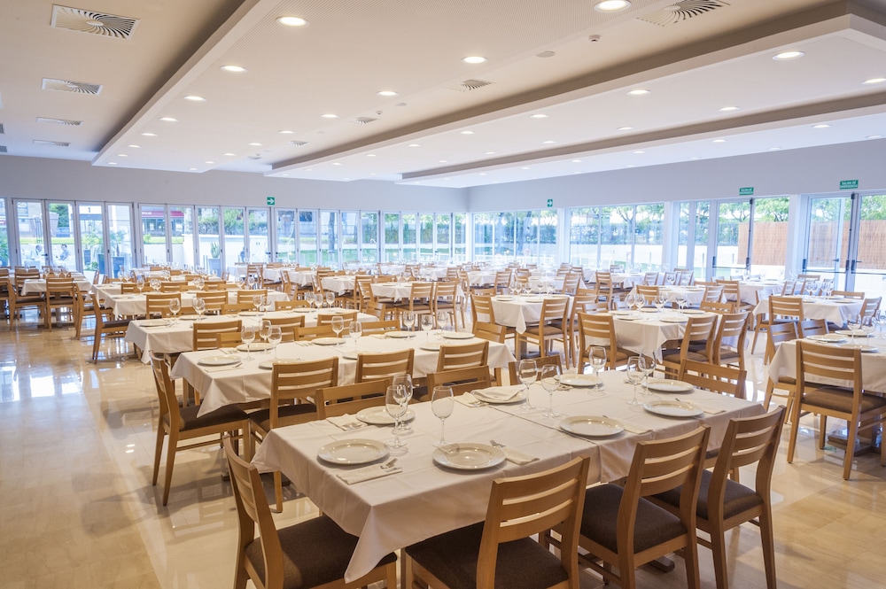 Hotel M.A. Sevilla Congresos — Restaurant & bars in Seville, Andalusia