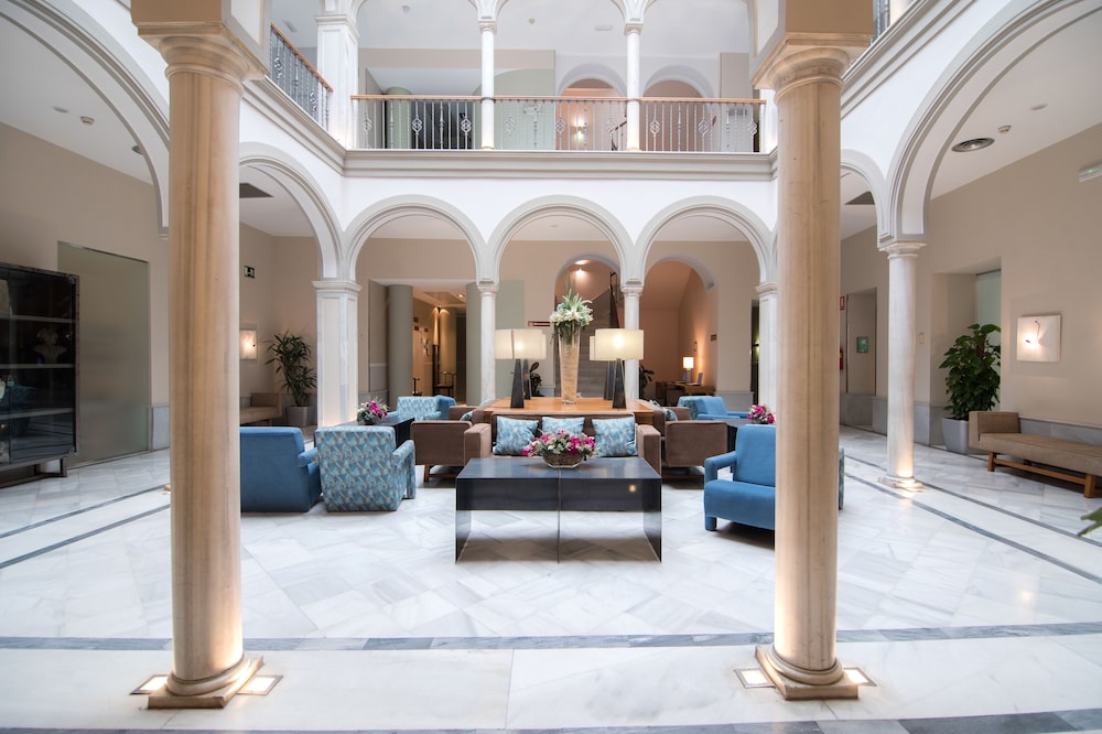 Petit Palace Marqués Santa Ana — Hotel building in Seville, Andalusia