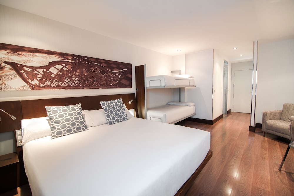 Petit Palace Marqués Santa Ana — Hotel rooms in Seville, Andalusia