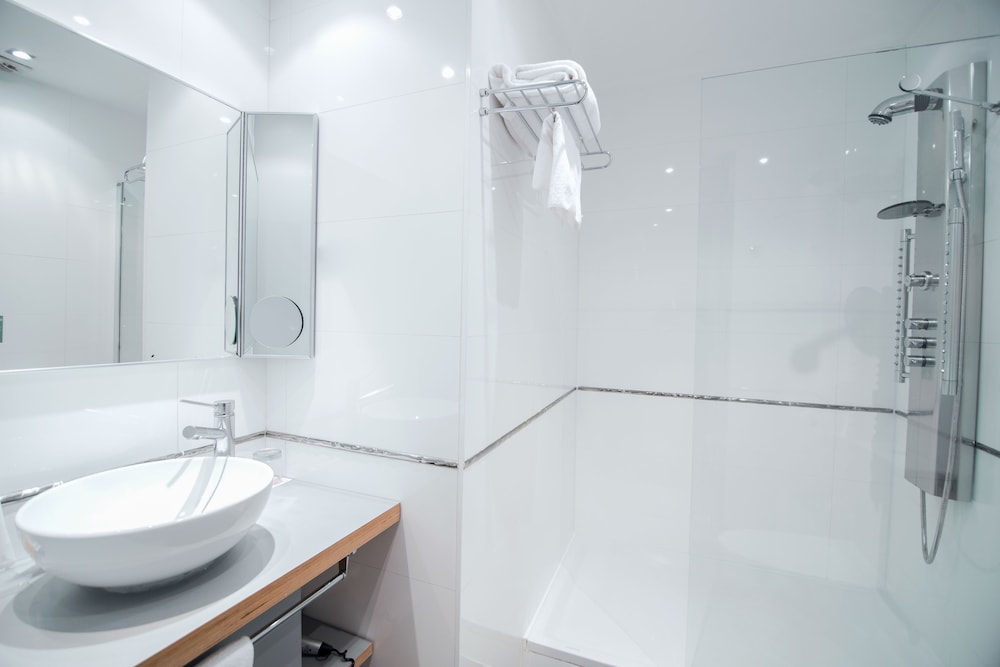 Petit Palace Santa Cruz — Hotel rooms in Seville, Andalusia