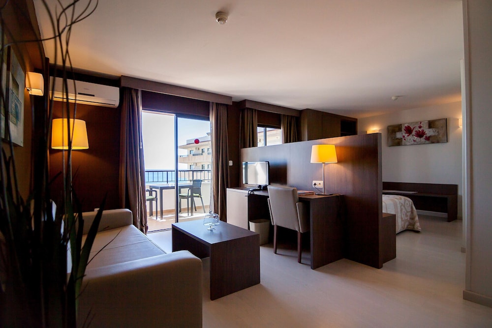 Hotel Playas de Torrevieja — Hotel rooms in Torrevieja, Valencian Community