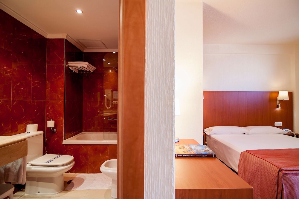 Hotel Playas de Torrevieja — Hotel rooms in Torrevieja, Valencian Community