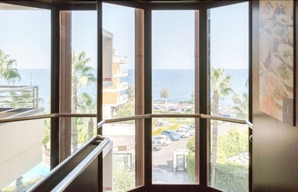 Hotel Nettuno — Beach in Catania, Sicily