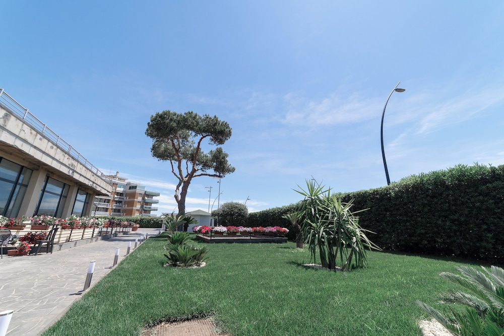 Hotel Nettuno — Attractions in the area in Catania, Sicily