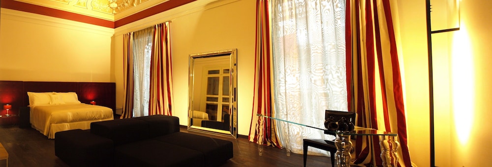 Romano House — Hotel rooms in Catania, Sicily