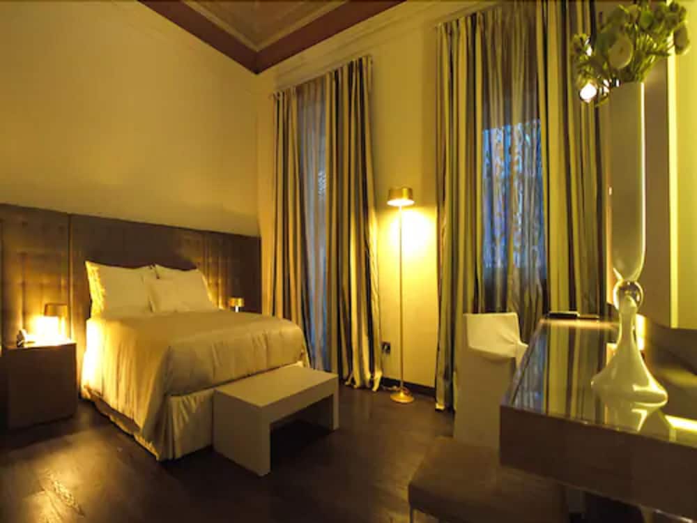 Romano House — Hotel rooms in Catania, Sicily