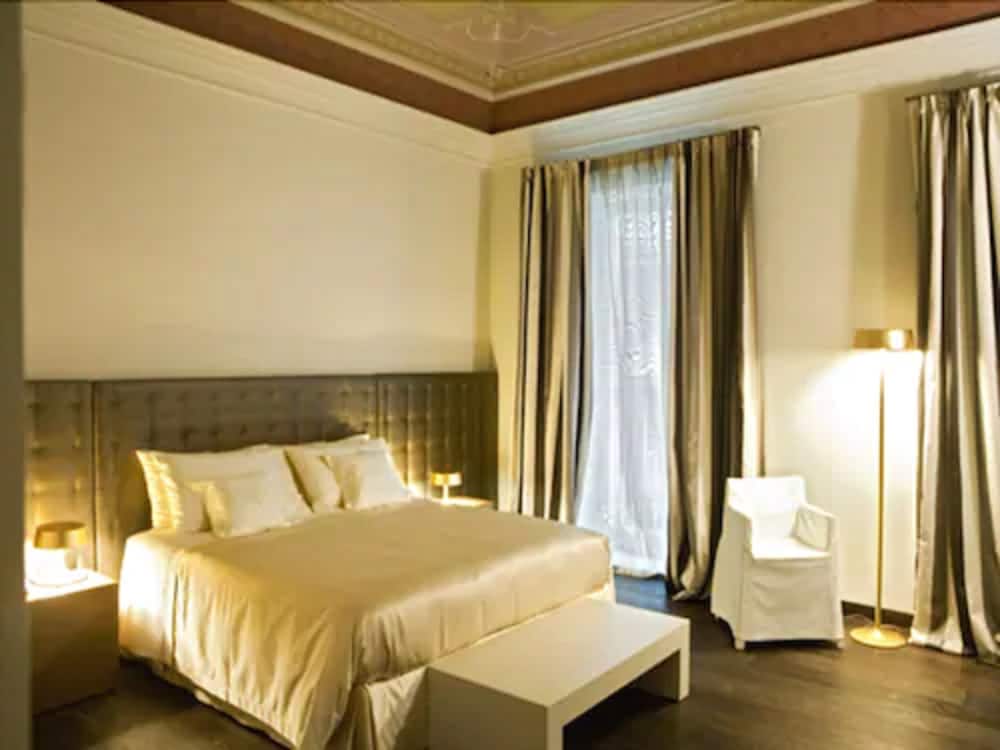 Romano House — Hotel rooms in Catania, Sicily