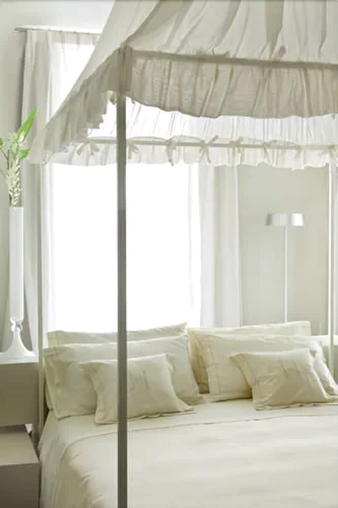 Romano House — Hotel rooms in Catania, Sicily