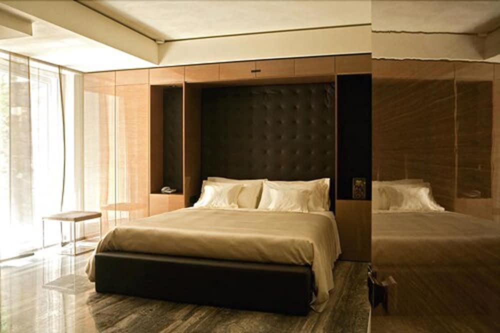 Romano House — Hotel rooms in Catania, Sicily