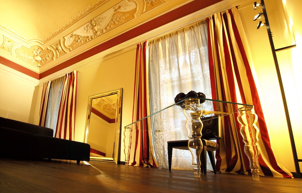 Romano House — Hotel rooms in Catania, Sicily