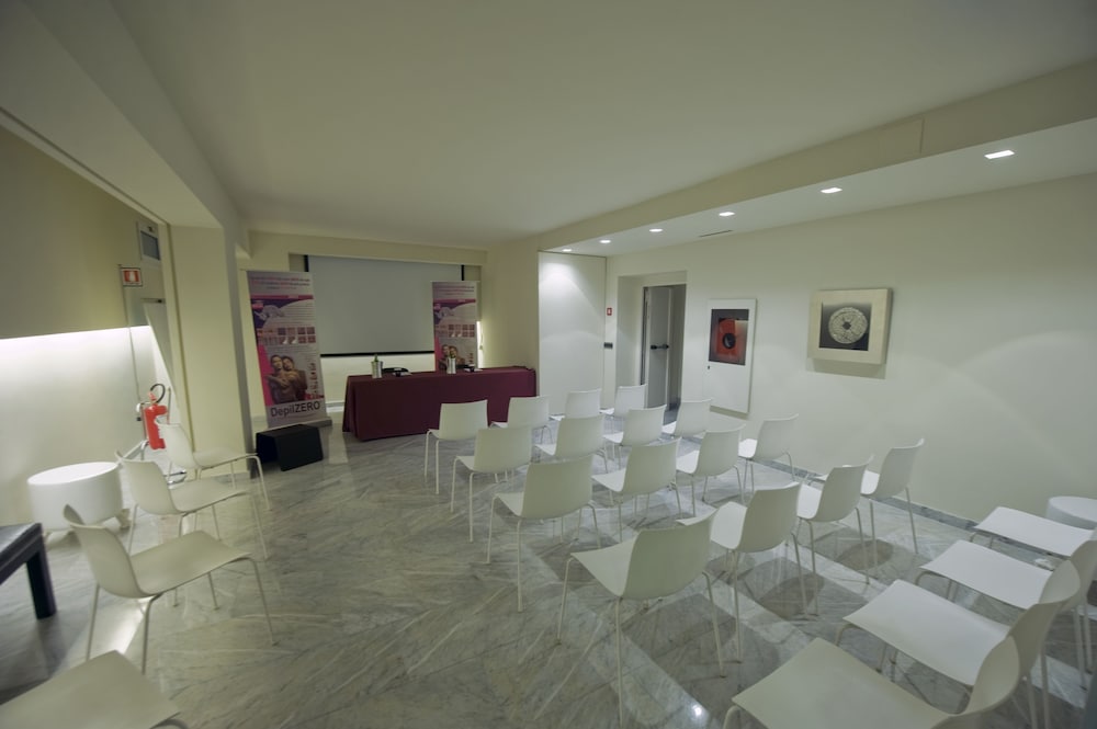 Romano House — Hotel building in Catania, Sicily