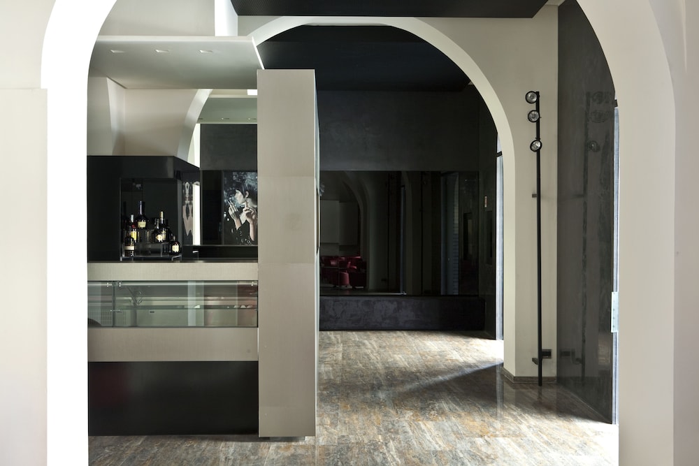 Romano House — Restaurant & bars in Catania, Sicily