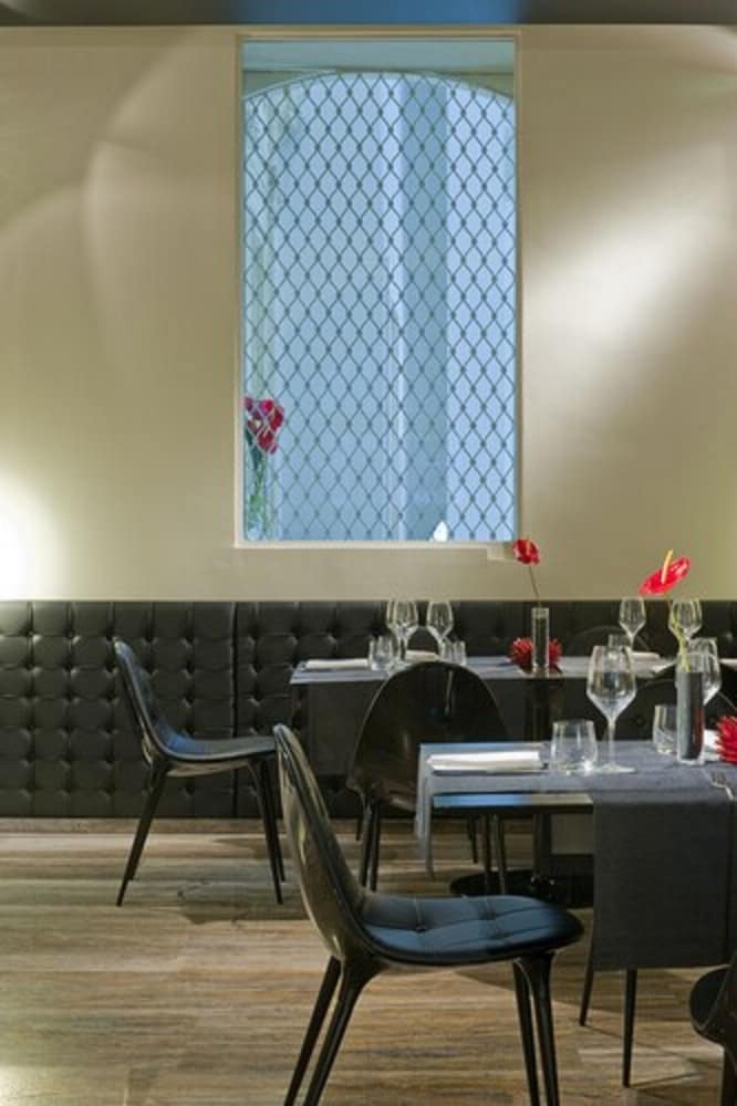 Romano House — Restaurant & bars in Catania, Sicily