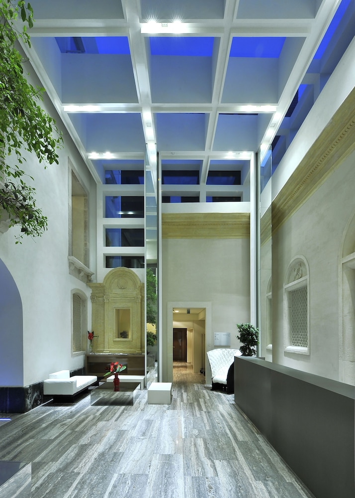 Romano House — Hotel building in Catania, Sicily
