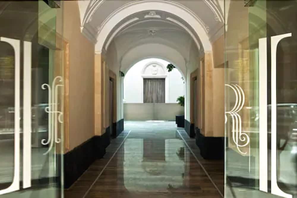 Romano House — Hotel building in Catania, Sicily