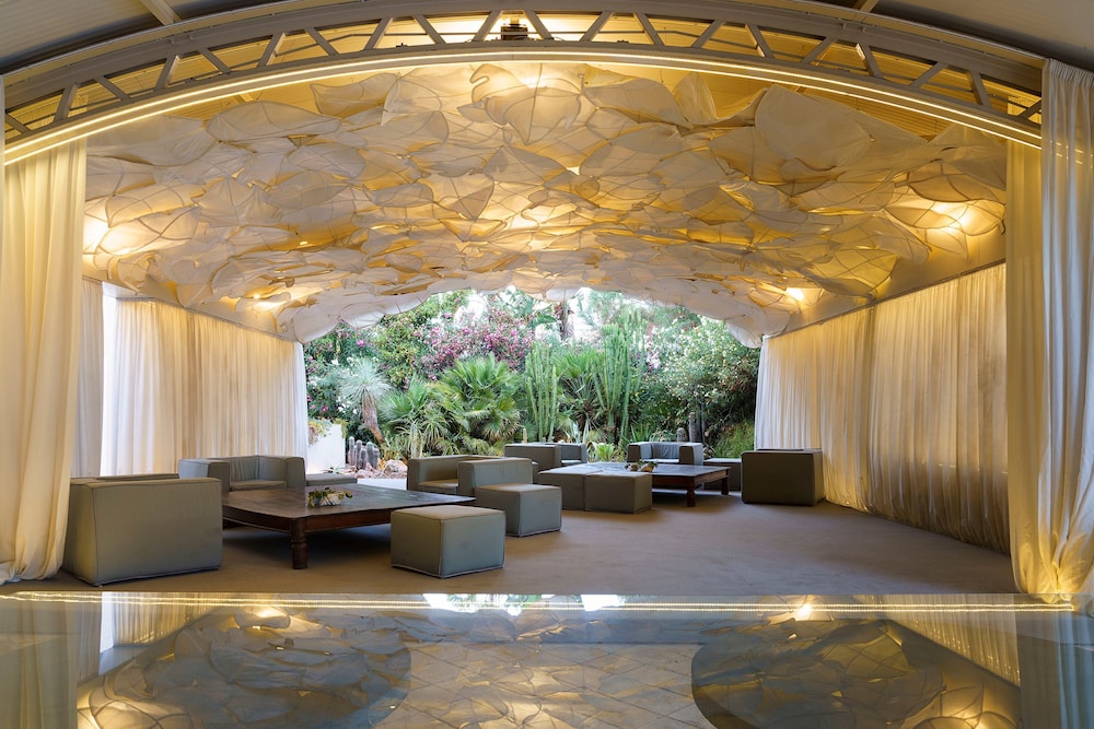 Romano Palace Luxury Hotel — Restaurant & bars in Catania, Sicily