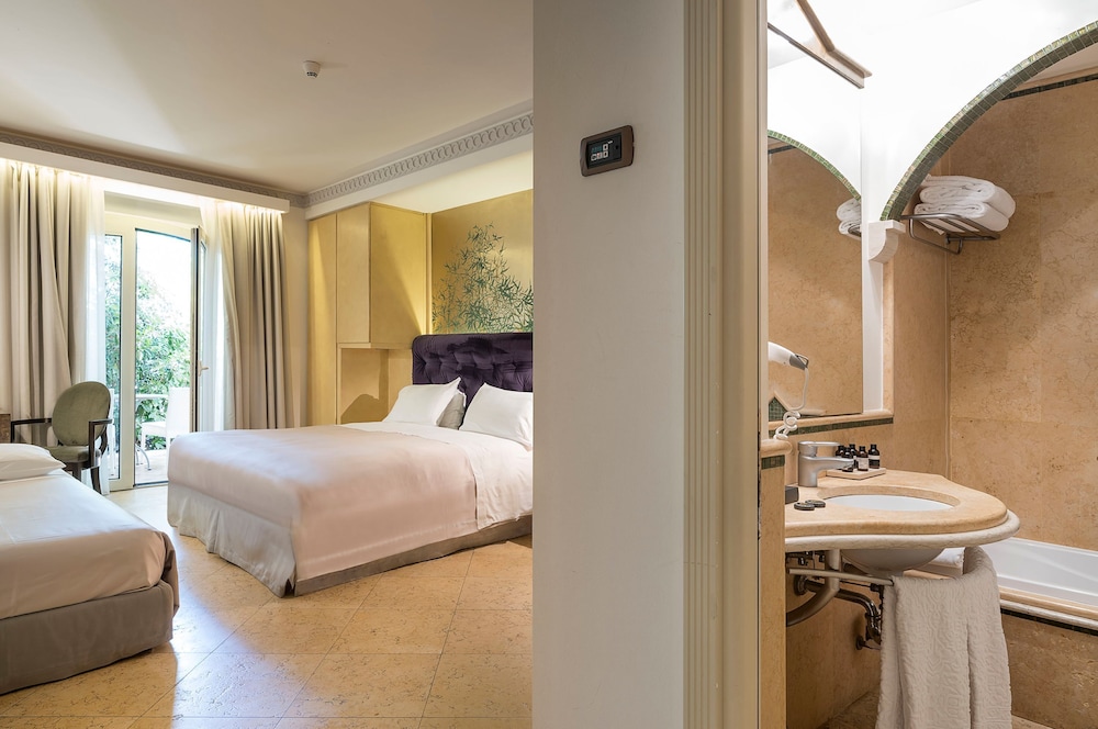Romano Palace Luxury Hotel — Hotel rooms in Catania, Sicily