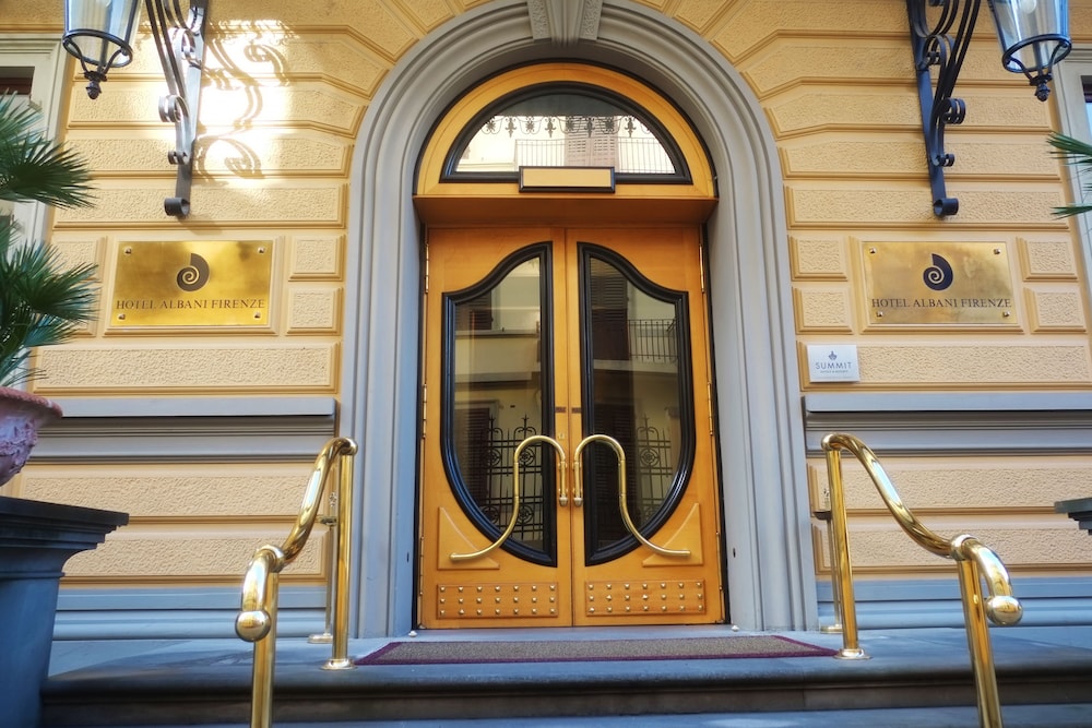 Hotel Albani Firenze — Hotel building in Florence, Tuscany