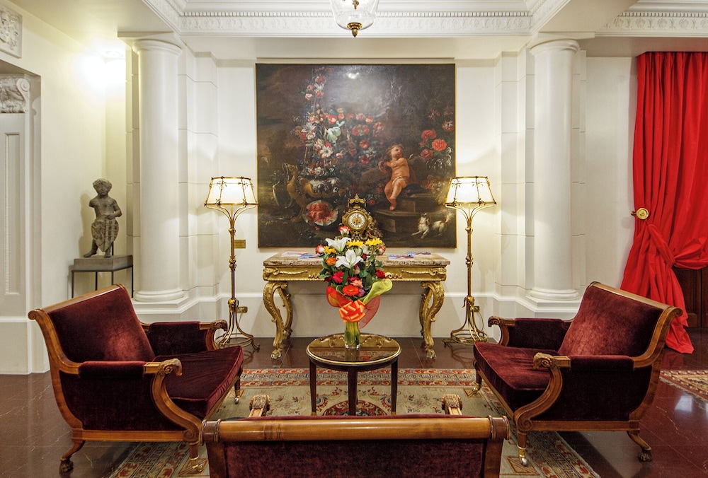 Hotel Albani Firenze — Hotel building in Florence, Tuscany