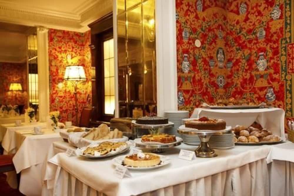 Hotel Albani Firenze — Restaurant & bars in Florence, Tuscany