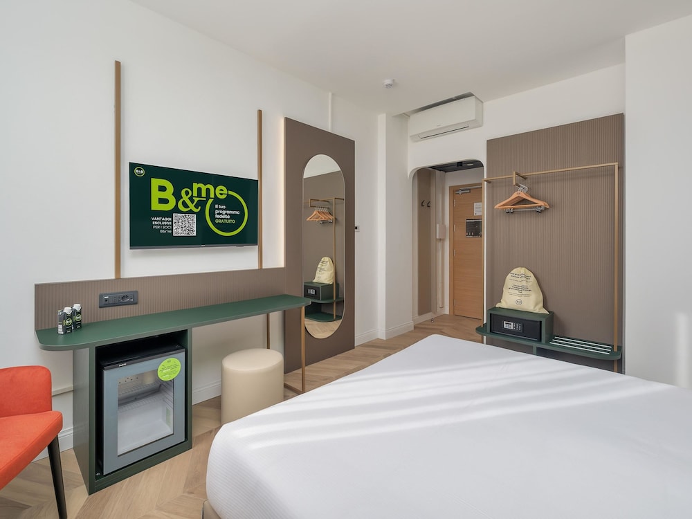 B&B HOTEL CALENZANO FIRST — Hotel rooms in Calenzano, Tuscany