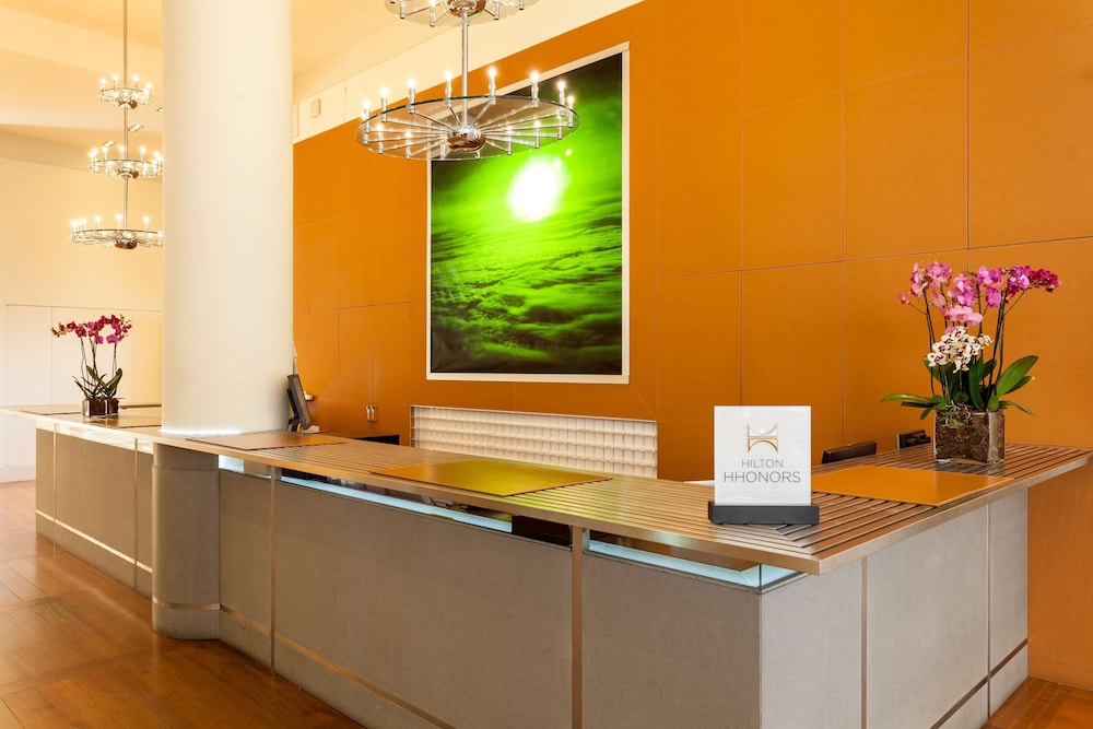 Hilton Garden Inn Florence Novoli — Hotel building in Florence, Tuscany