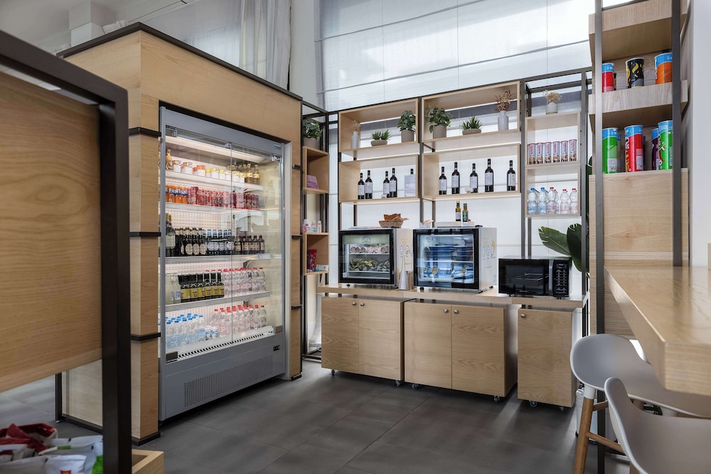 Hilton Garden Inn Florence Novoli — Restaurant & bars in Florence, Tuscany