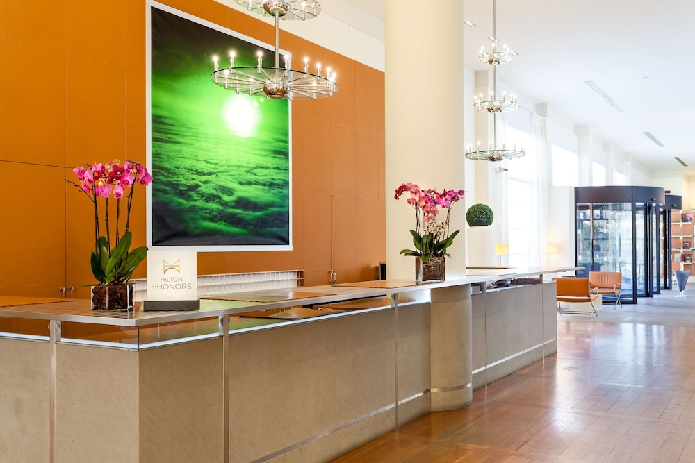 Hilton Garden Inn Florence Novoli — Hotel building in Florence, Tuscany