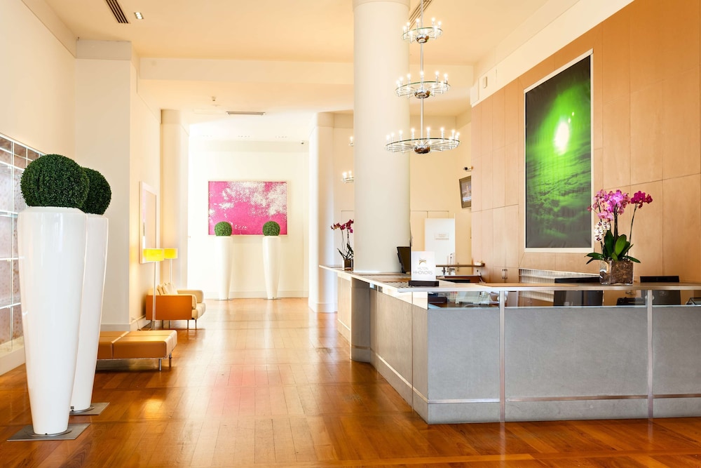 Hilton Garden Inn Florence Novoli — Hotel building in Florence, Tuscany