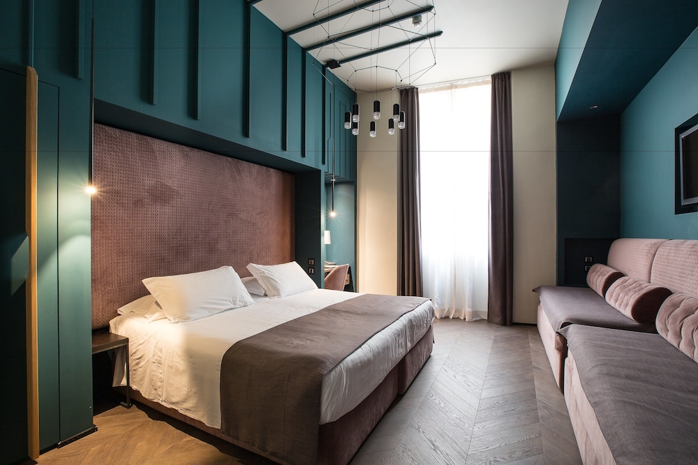 Hotel Silla — Hotel rooms in Florence, Tuscany