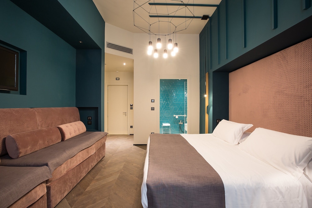 Hotel Silla — Hotel rooms in Florence, Tuscany